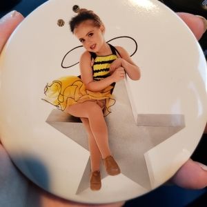 Bumble bee costume. Worn 4 times. Good condition. Child small